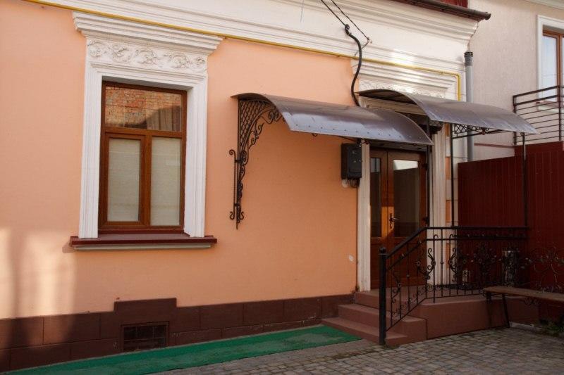 Gostynniy Dvir Hostel Тернопил Екстериор снимка